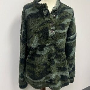 Como Vintage Green Camouflage Teddy Jacket